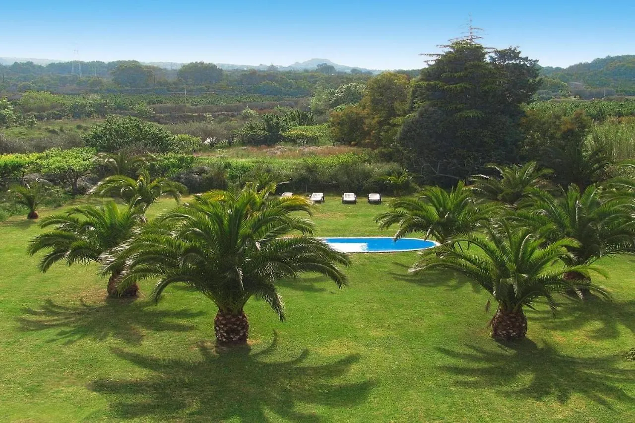Villa With Pool In Castiglione Di Sicilia Дом отдыха